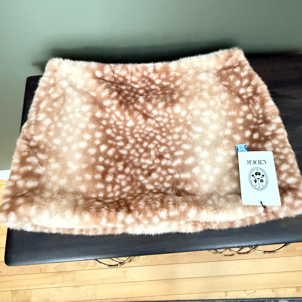 Cider Fawn-Print Faux Fur Mini Skirt in Light Brown and Cream